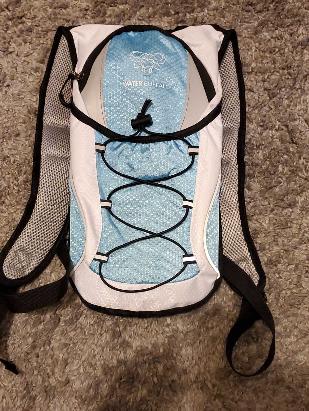 Water Buffalo Hydration Pack in Light Blue and White